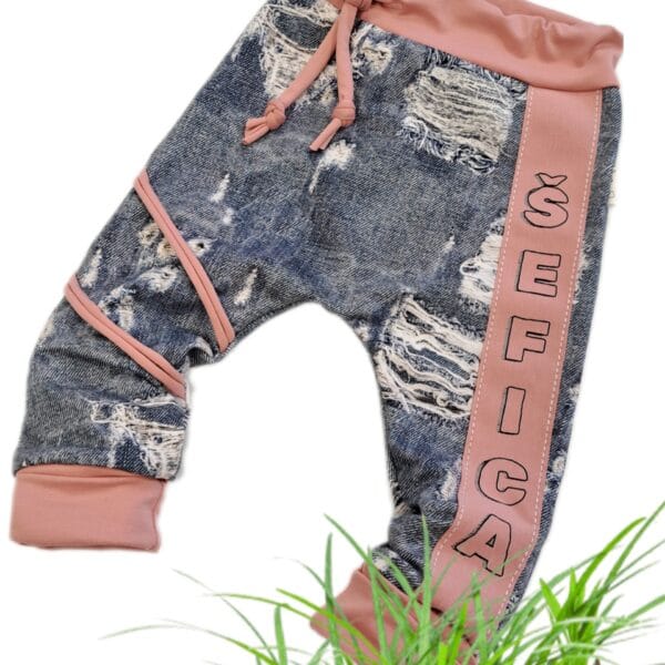 Baggy hlače- ŠEFICA-meter na meter