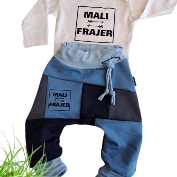 Kompletek baggy hlače in body MALI FRAJER-meter na meter